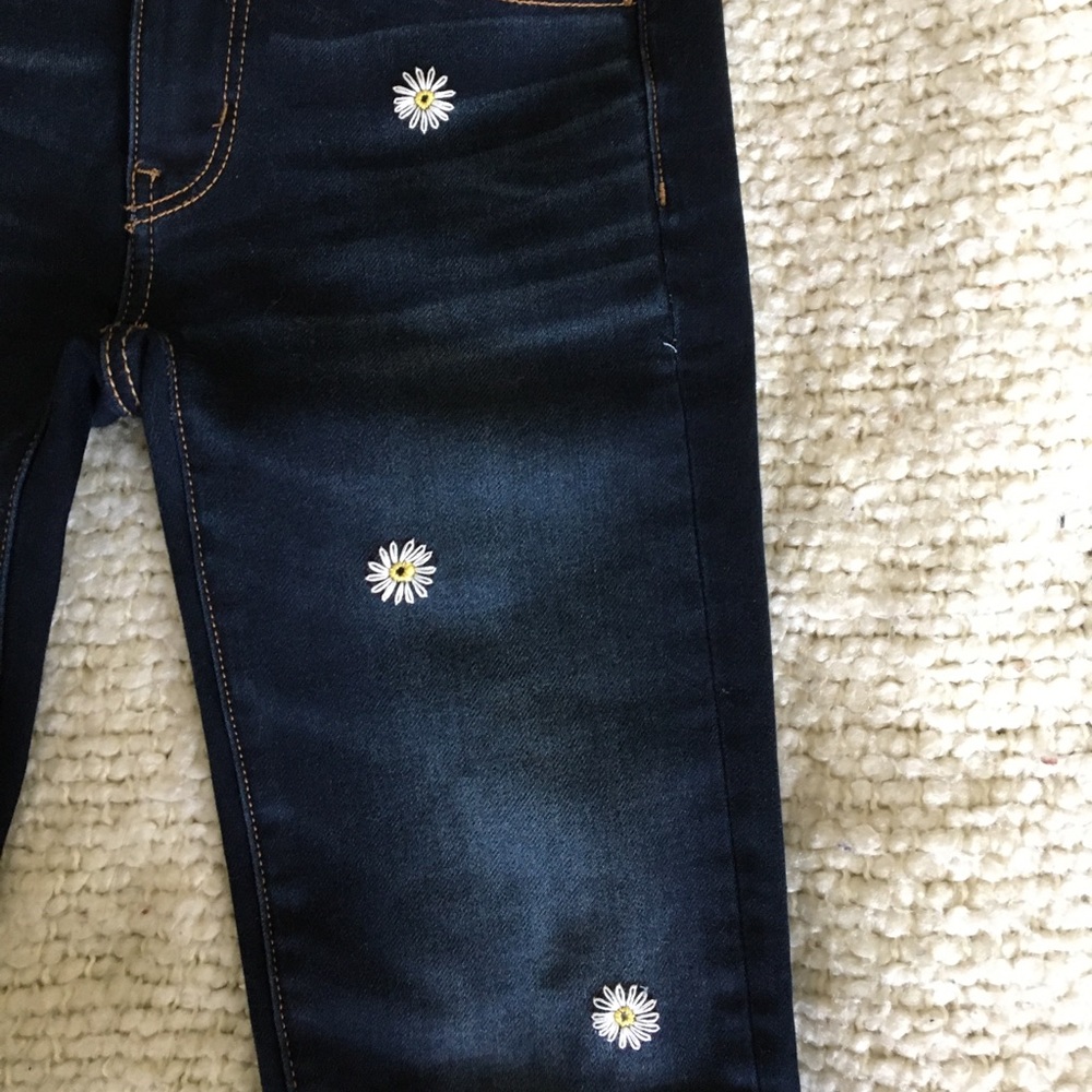 Daisy Embroidered Jeans-American Eagle